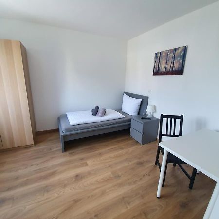 Gaestehaus Am Heuss-Platz Erlangen Extérieur photo