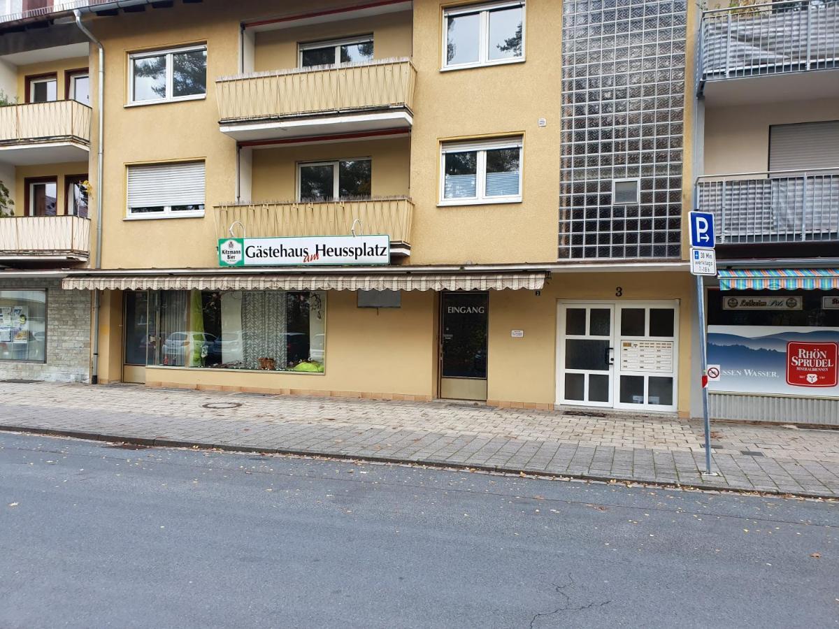 Gaestehaus Am Heuss-Platz Erlangen Extérieur photo